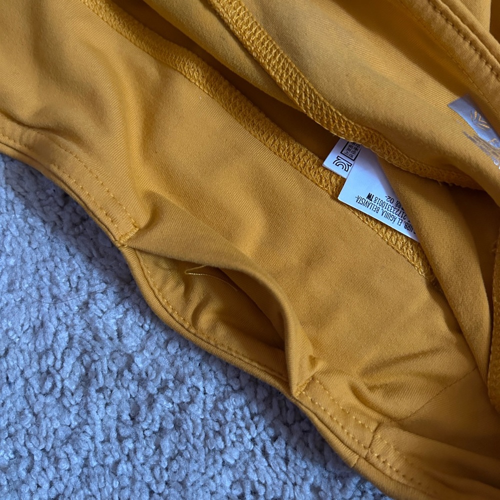 Forever 21 Workout Shorts - Picture 2 of 3